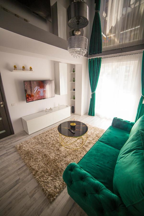 Toto'S Apartment Constanţa Buitenkant foto