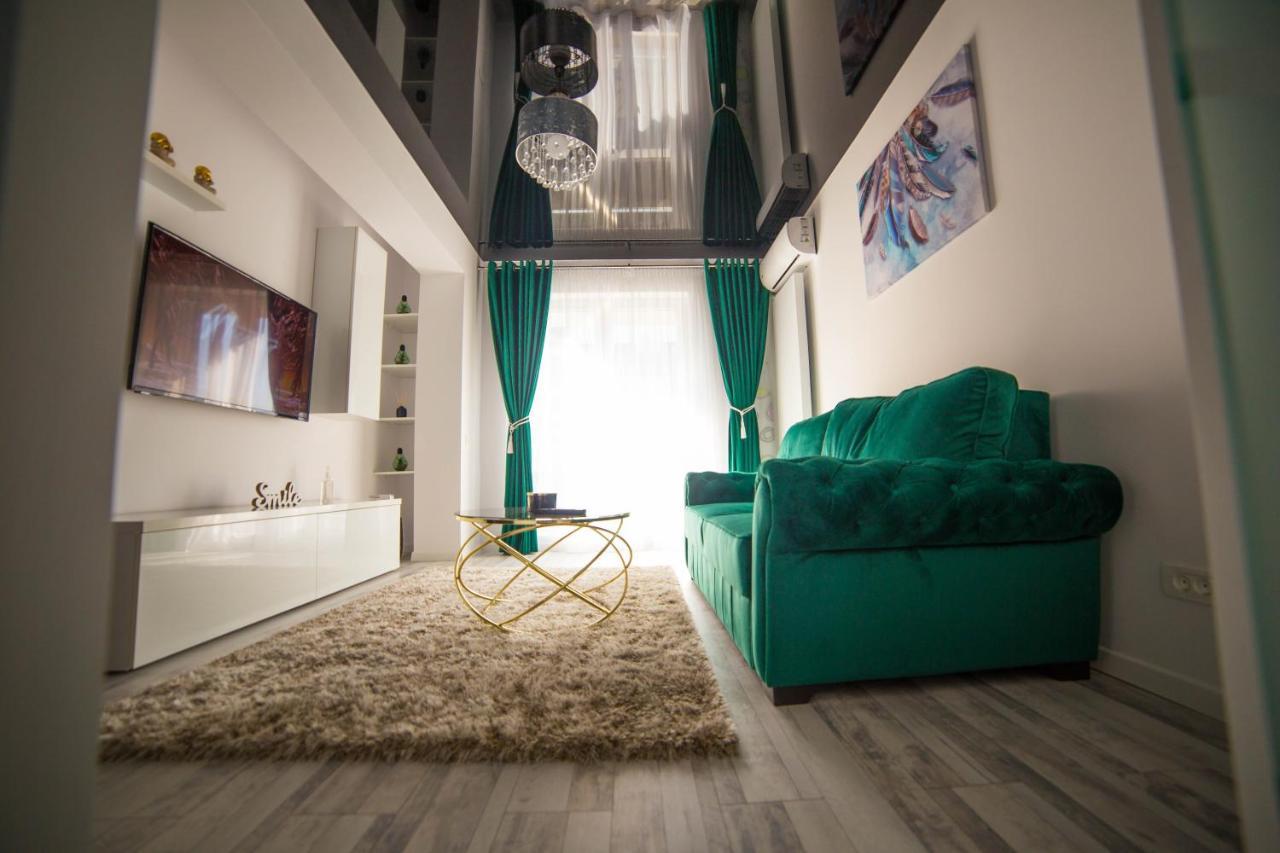 Toto'S Apartment Constanţa Buitenkant foto